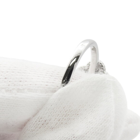 Van Cleef & Arpels Sweet Alhambra Ring, 12 diamonds totaling 0.08ct, 18K Whit... - Picture 5 of 12